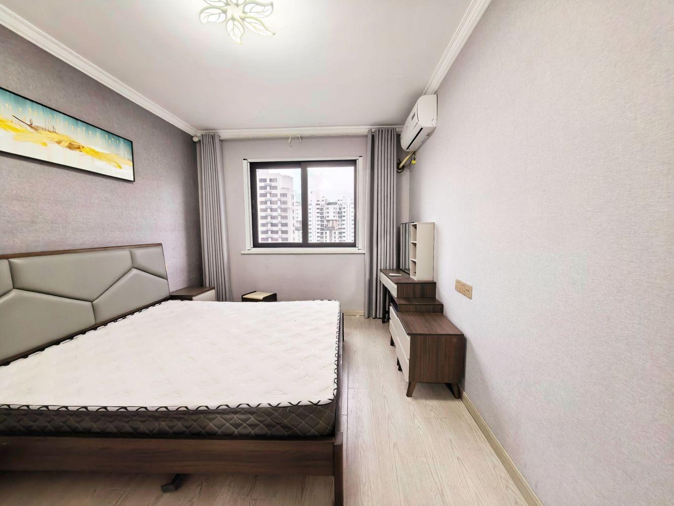 上海徐汇世家花园二手房房源图片