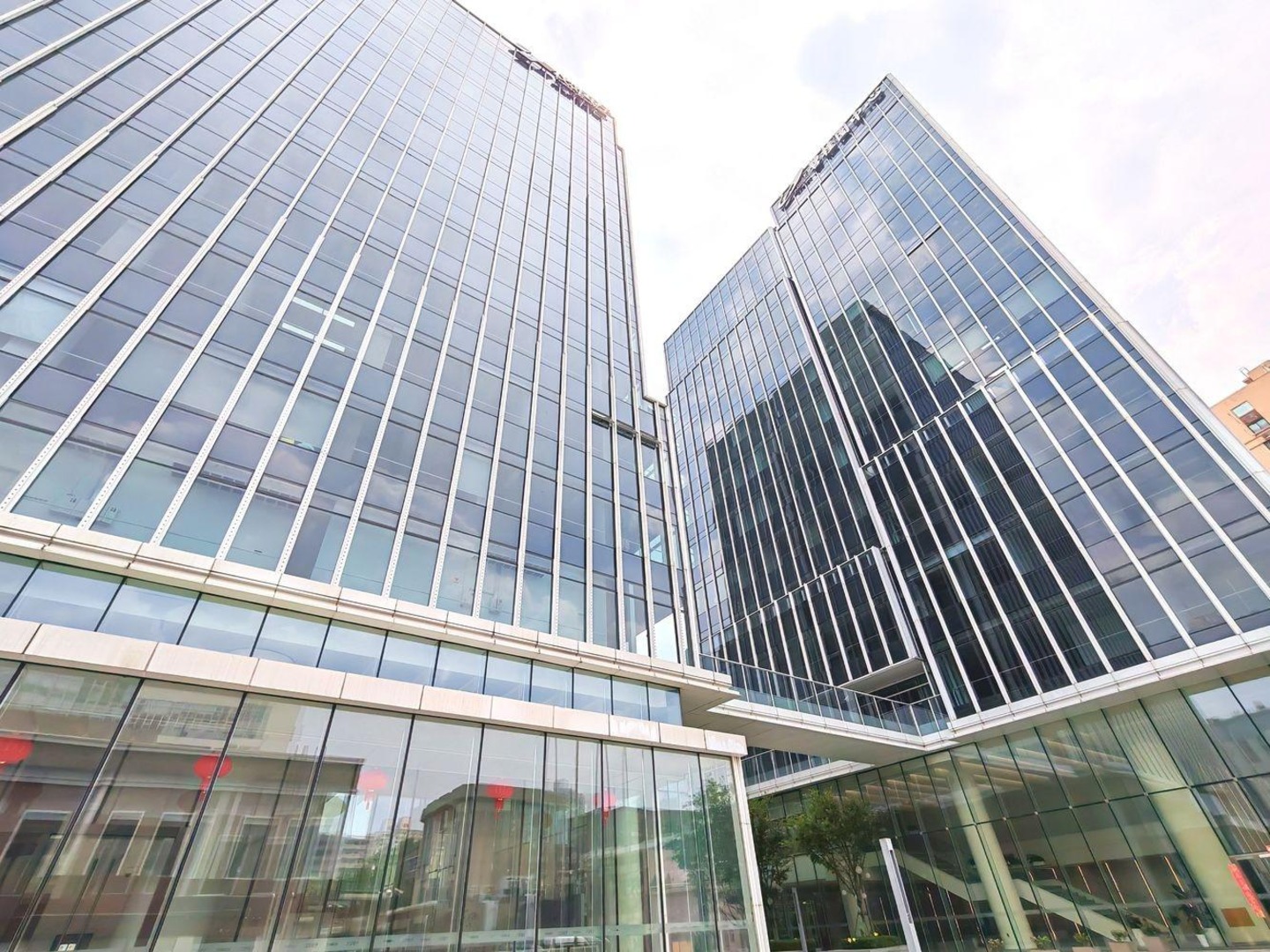 上海火炬电子集团大厦二手房房源图片