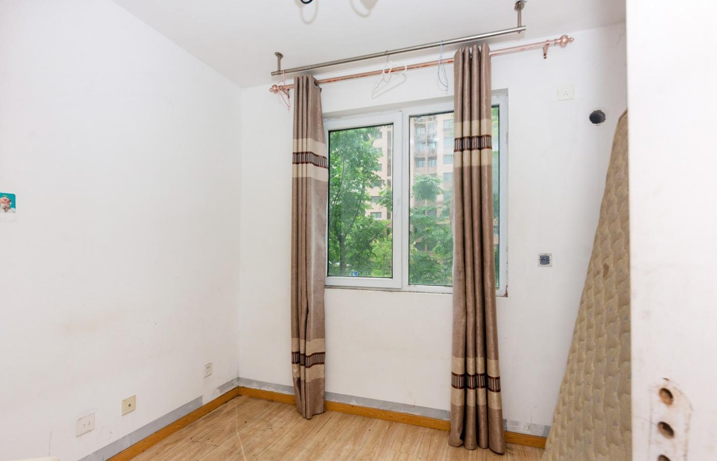 上海练祁佳城阳光嘉苑二手房房源图片