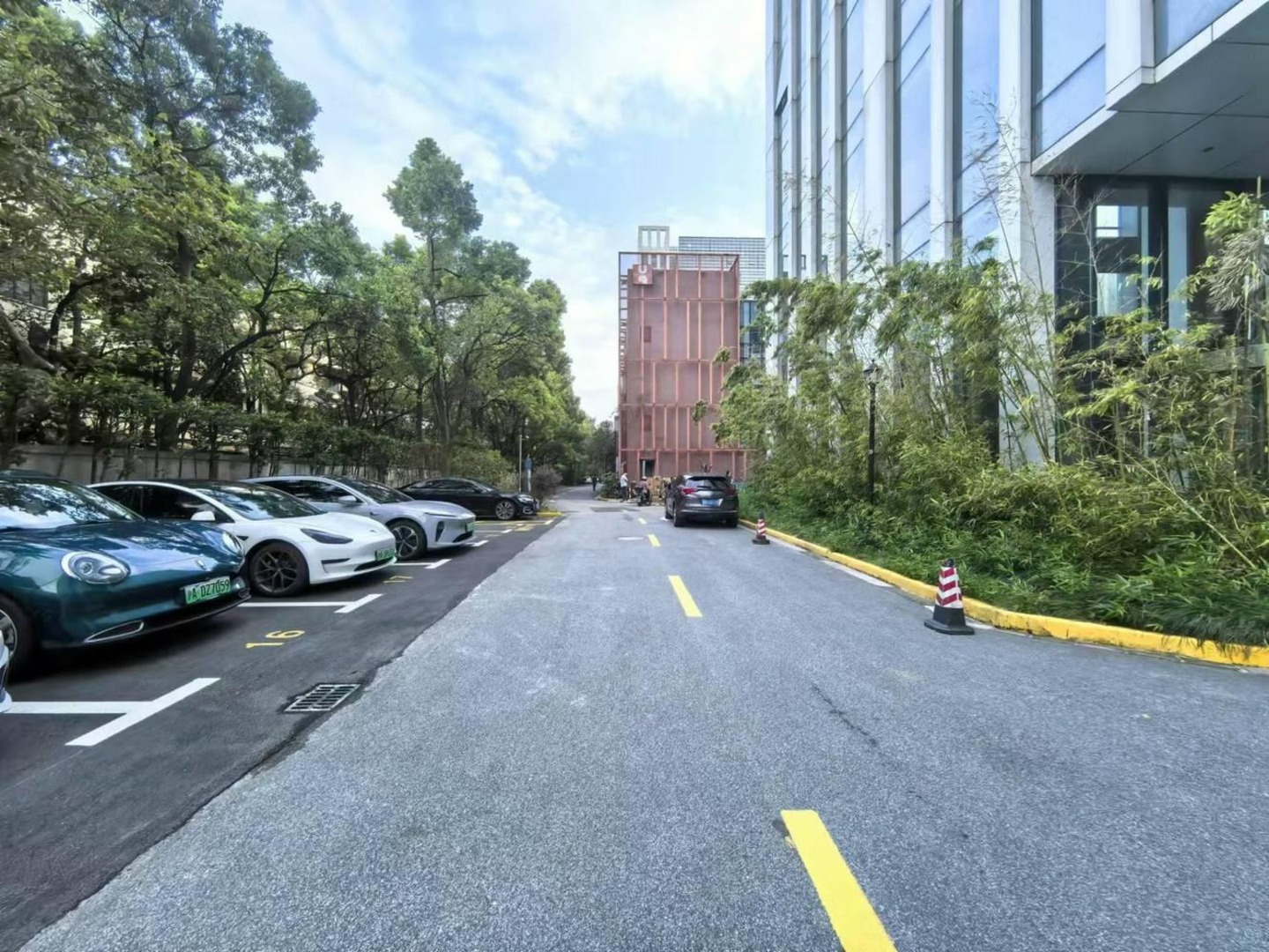 上海绿地能源大厦二手房房源图片