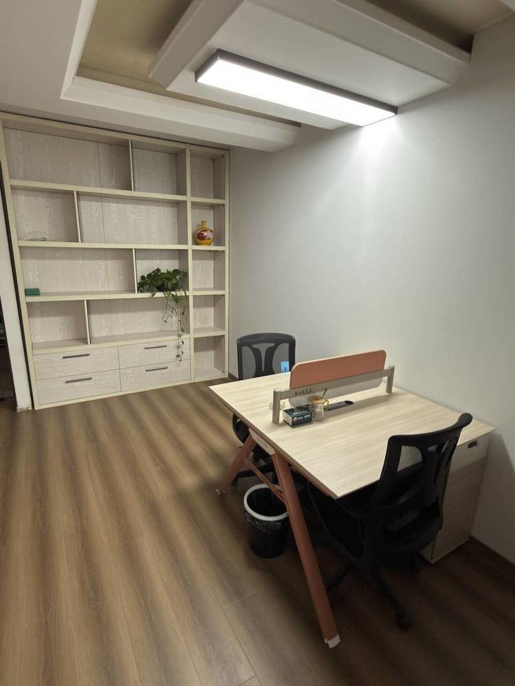 上海白玉兰环保广场二手房房源图片