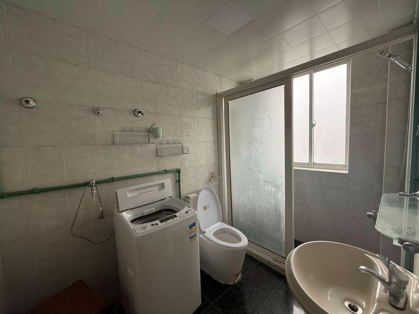 上海华高二村二手房房源图片