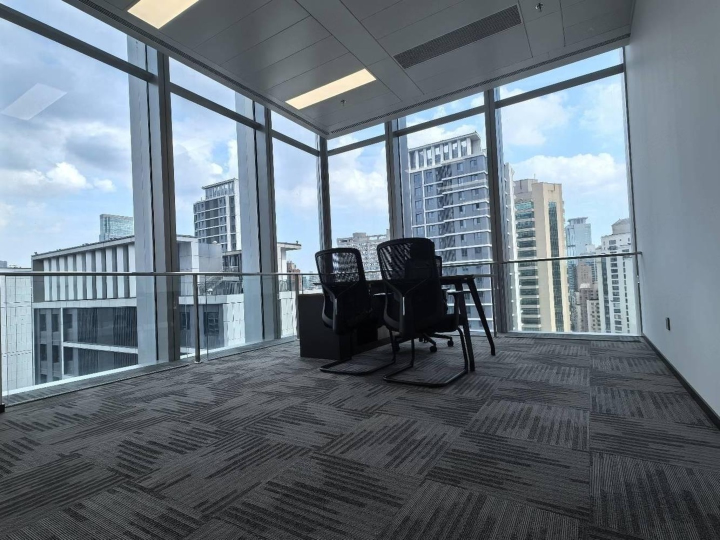 上海JIC静投中心二手房房源图片