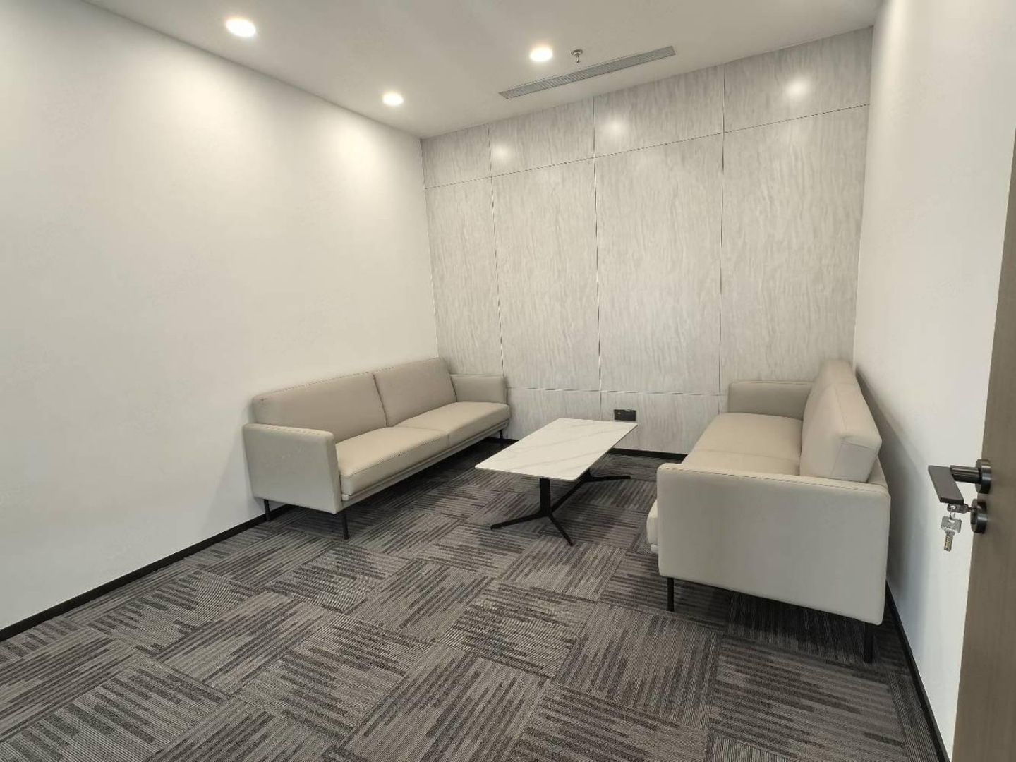 上海JIC静投中心二手房房源图片