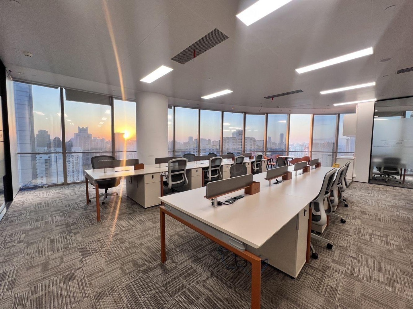 上海旭辉企业大厦二手房房源图片