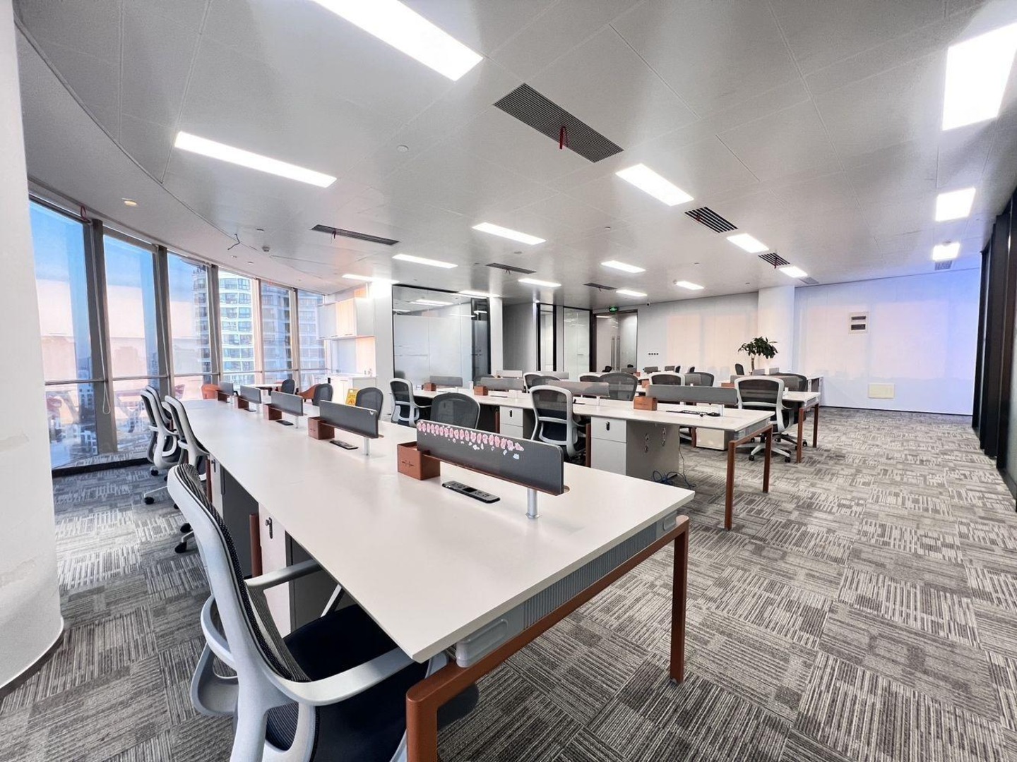 上海旭辉企业大厦二手房房源图片