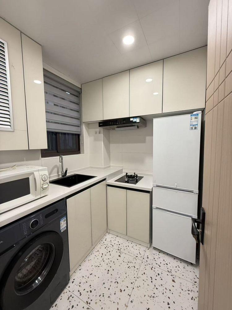 上海创客巢交大青年社区二手房房源图片