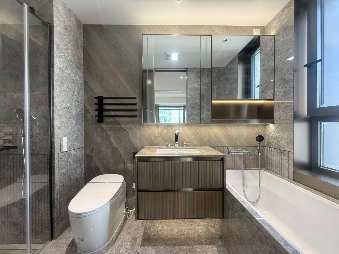 上海鸿印里二手房房源图片