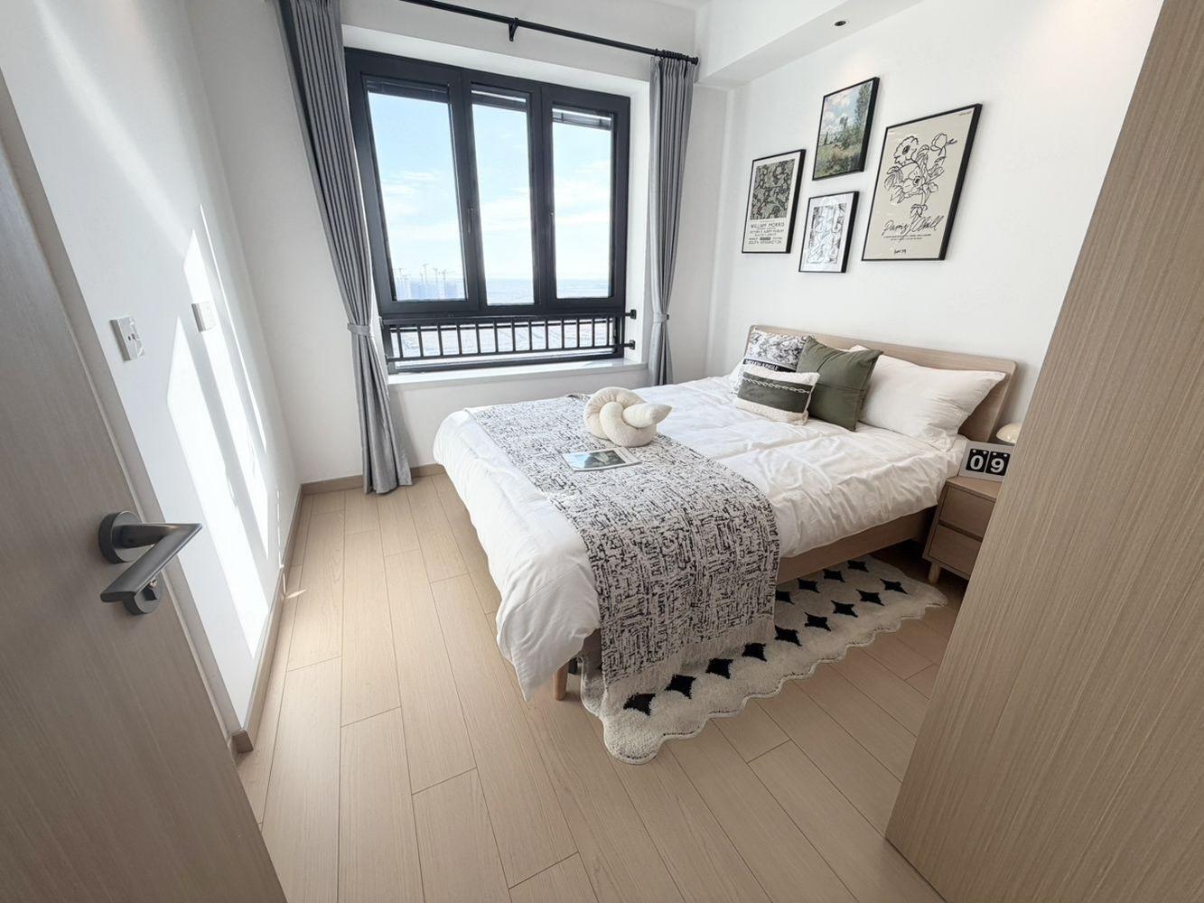 上海临港天宸二手房房源图片