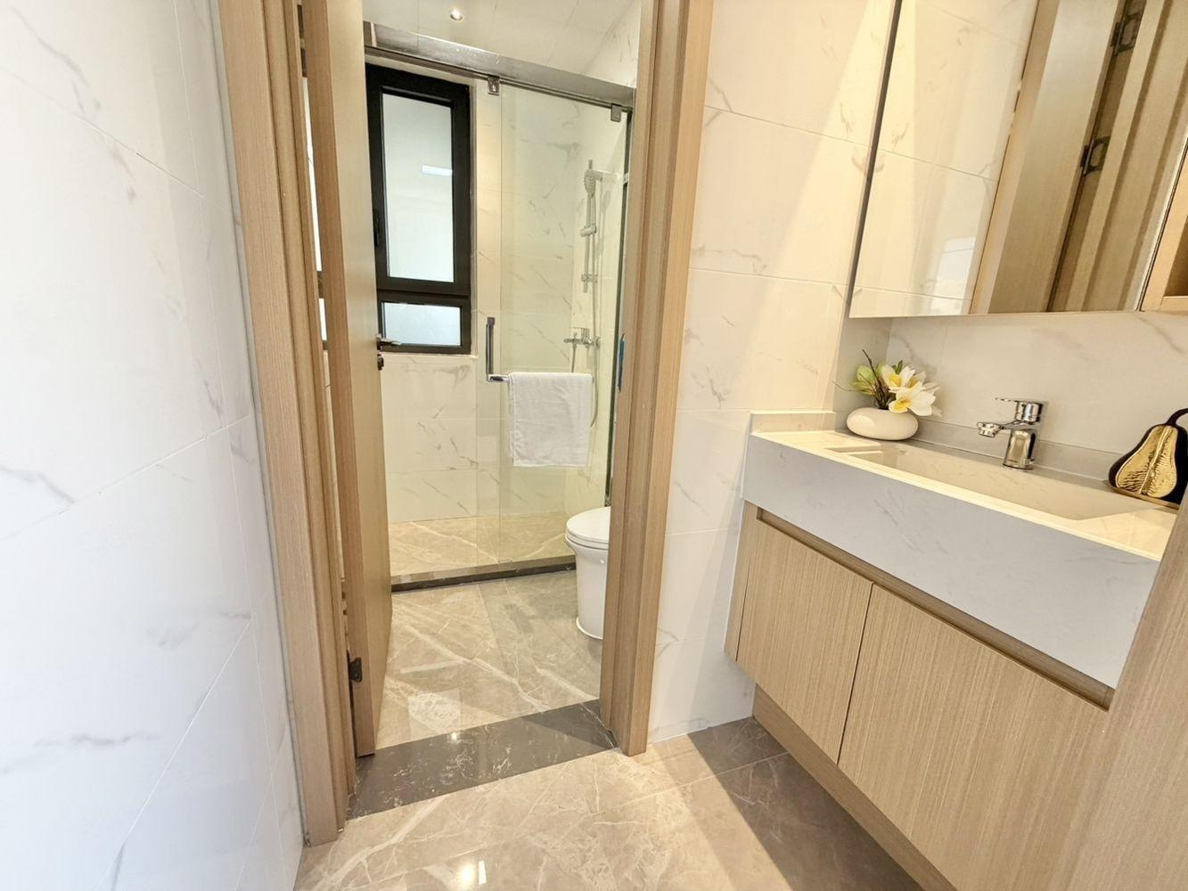 上海临港天宸二手房房源图片