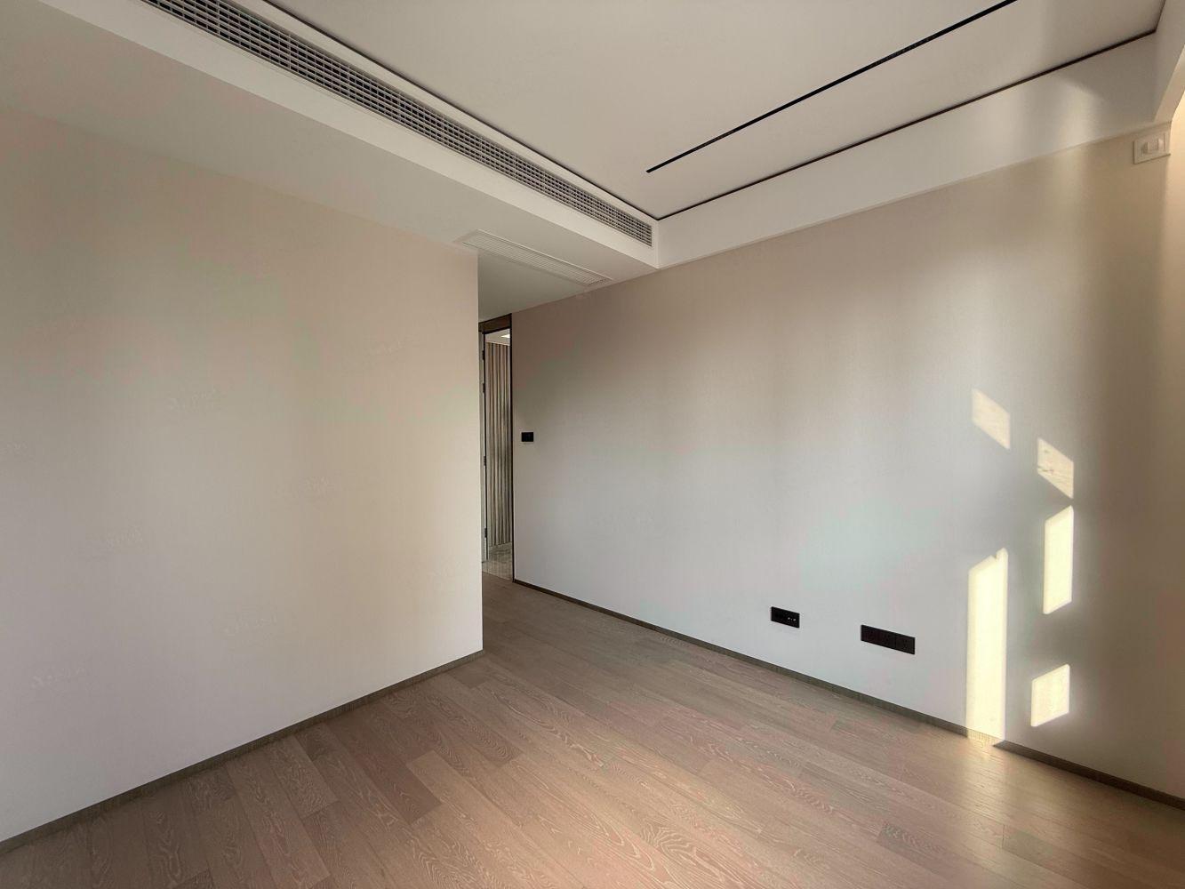 上海鸿印里二手房房源图片