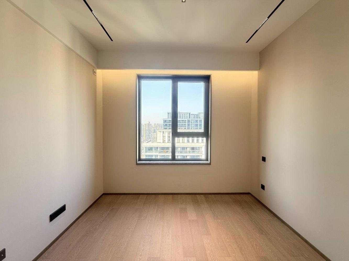 上海鸿印里二手房房源图片