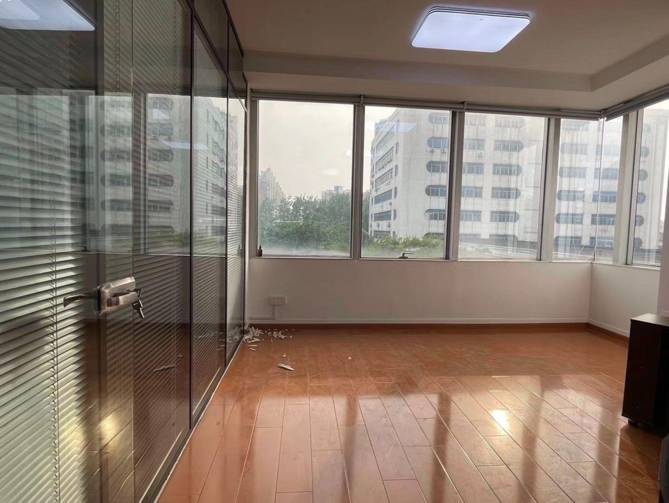 上海高翔大楼二手房房源图片