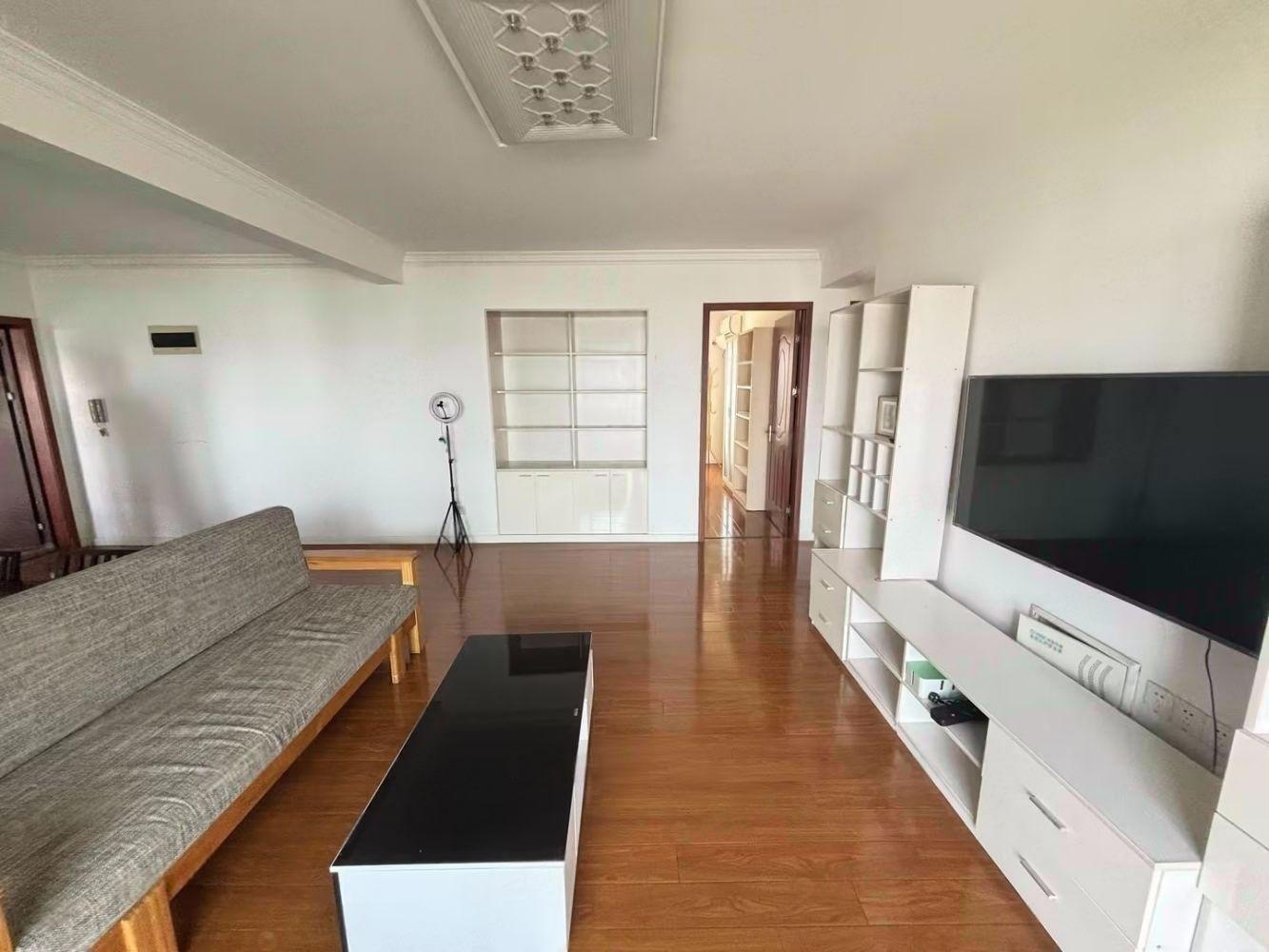 上海徐汇世家花园二手房房源图片