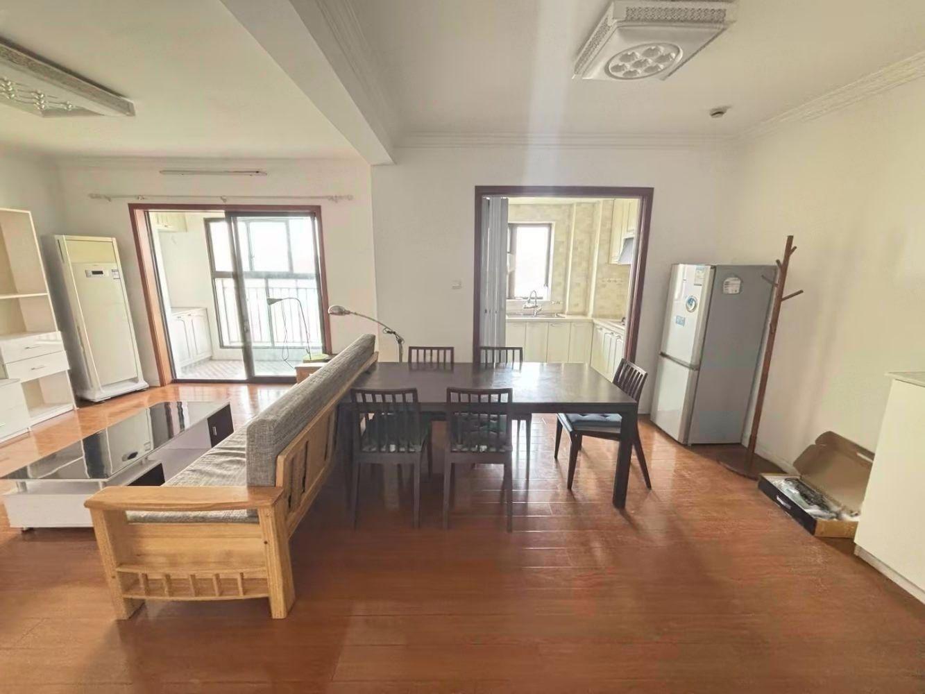 上海徐汇世家花园二手房房源图片