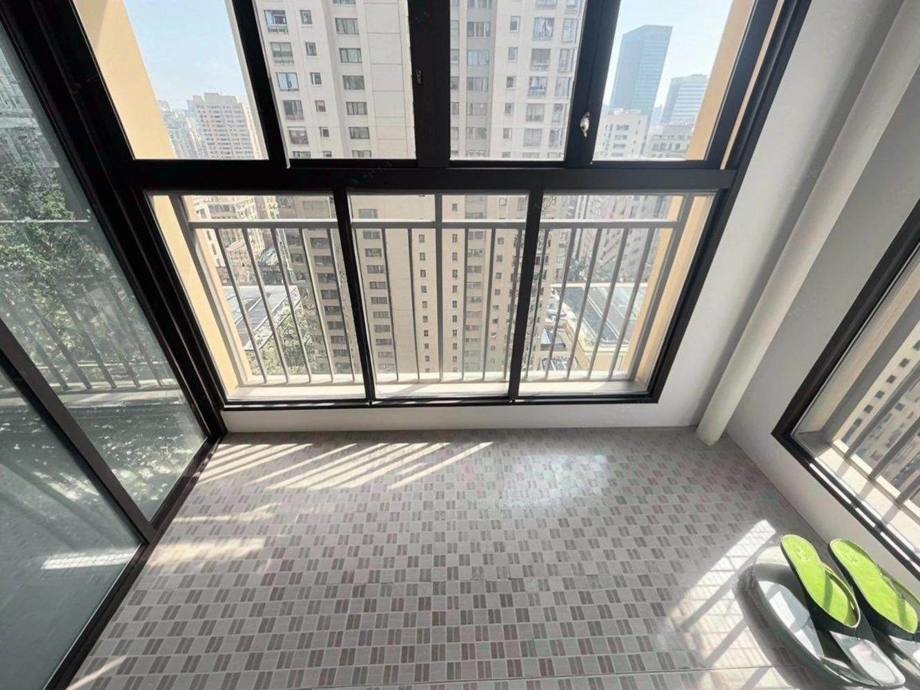 上海徐汇世家花园二手房房源图片