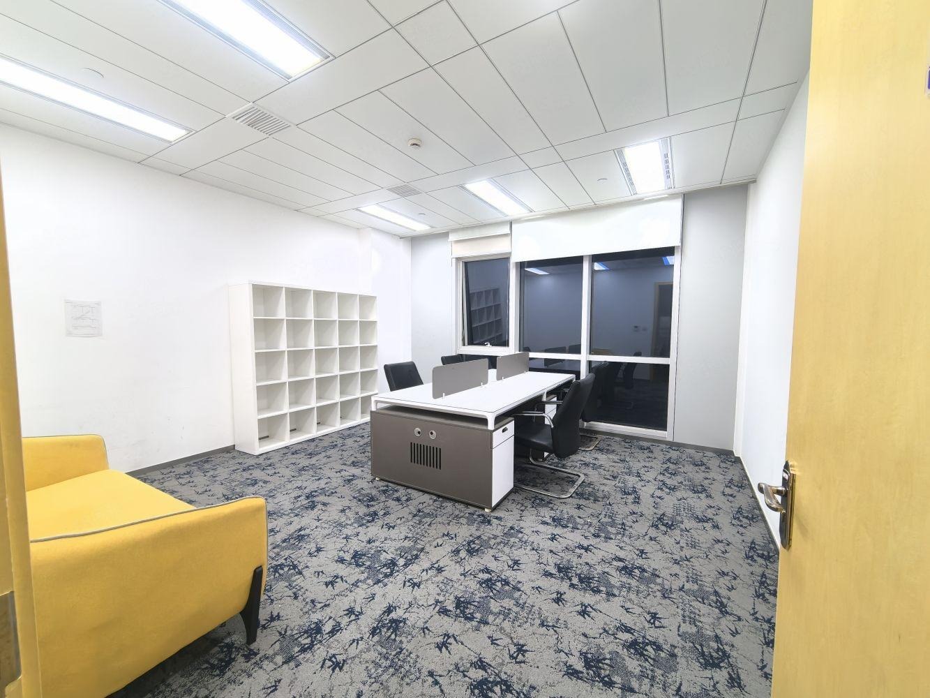 上海保周跨境电商直播产业园二手房房源图片