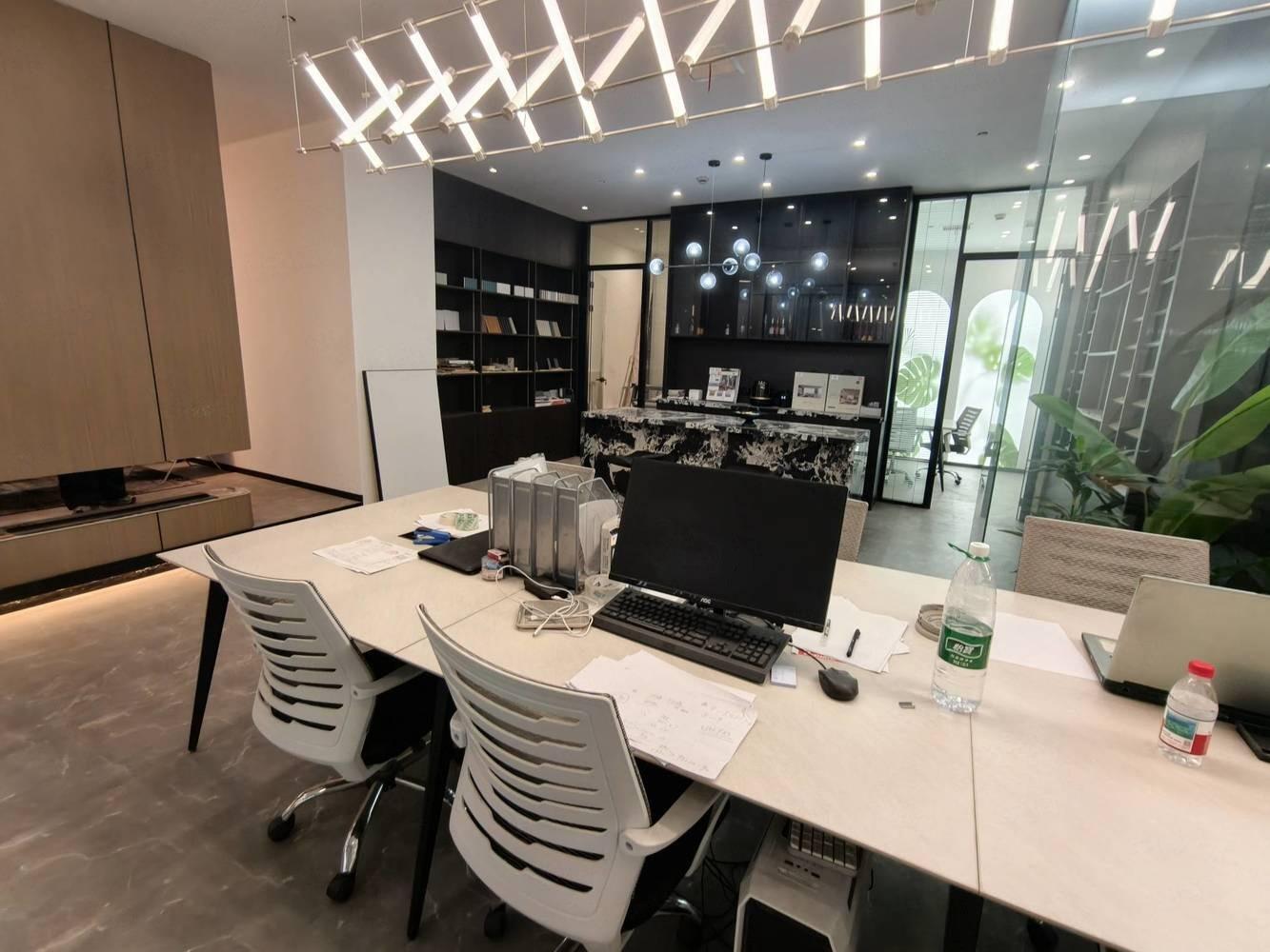 上海宝钢浦东国贸大厦二手房房源图片