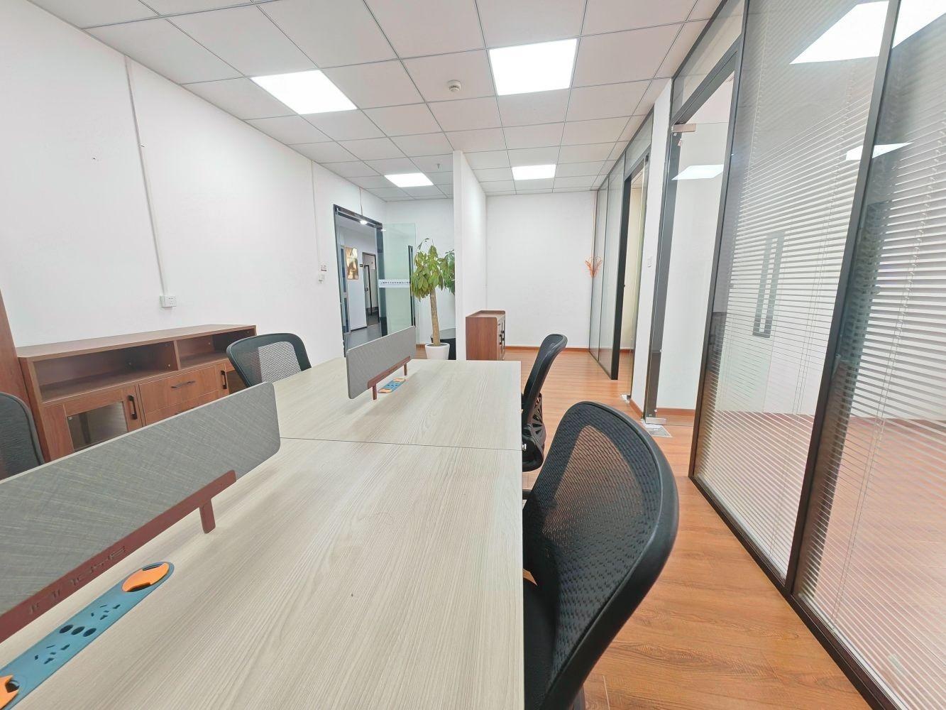 上海保周创新中心二手房房源图片