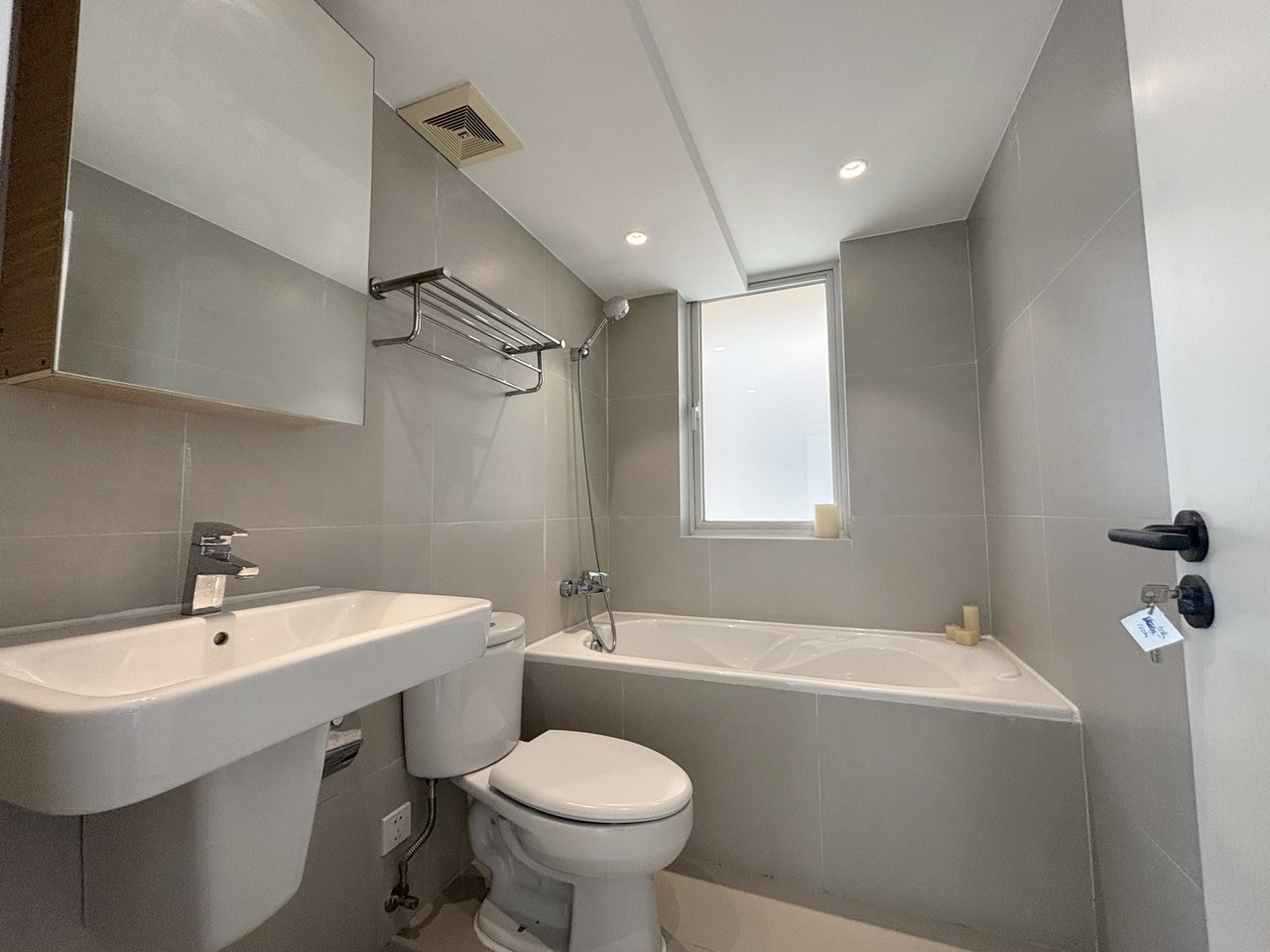 上海东方巴黎霞飞苑二手房房源图片