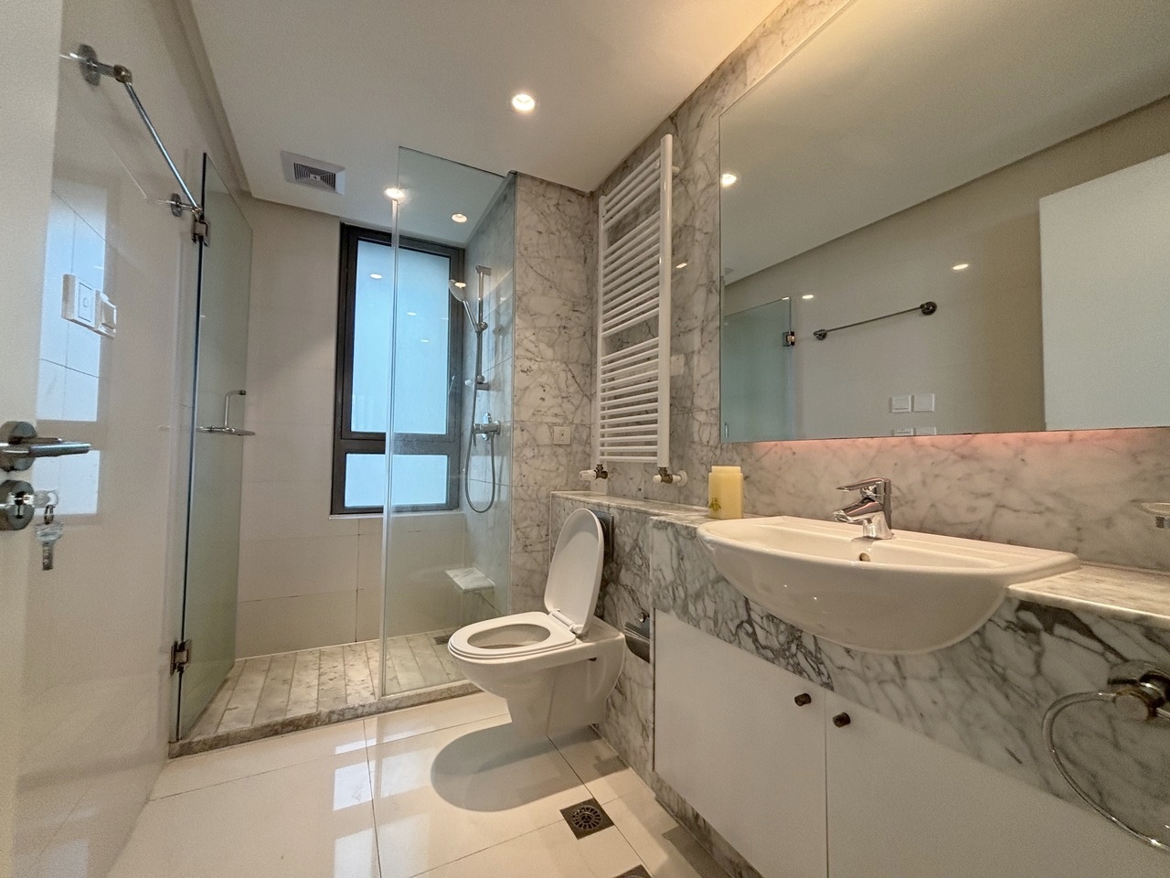 上海静安四季苑二手房房源图片