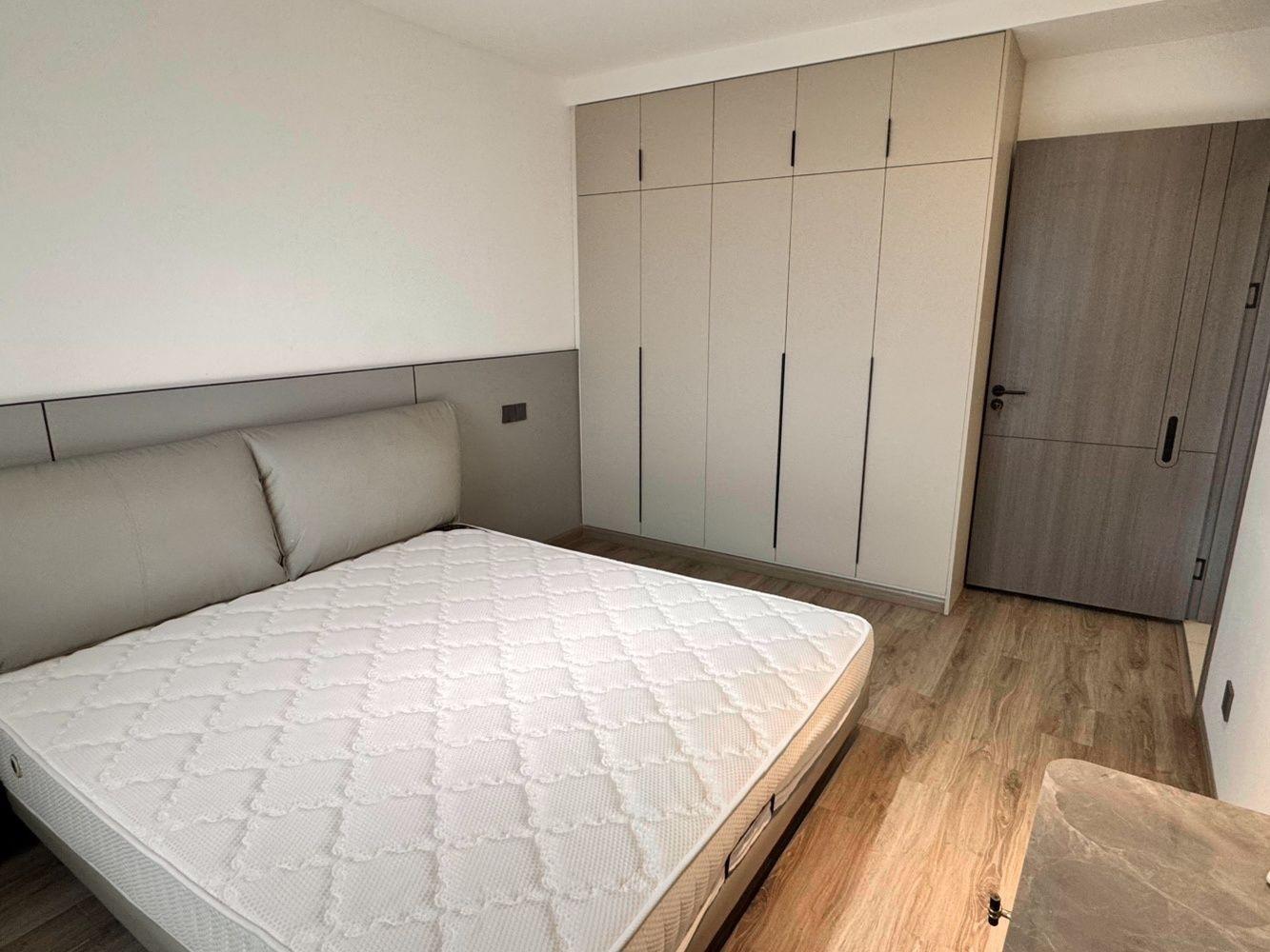 上海望族新苑二手房房源图片