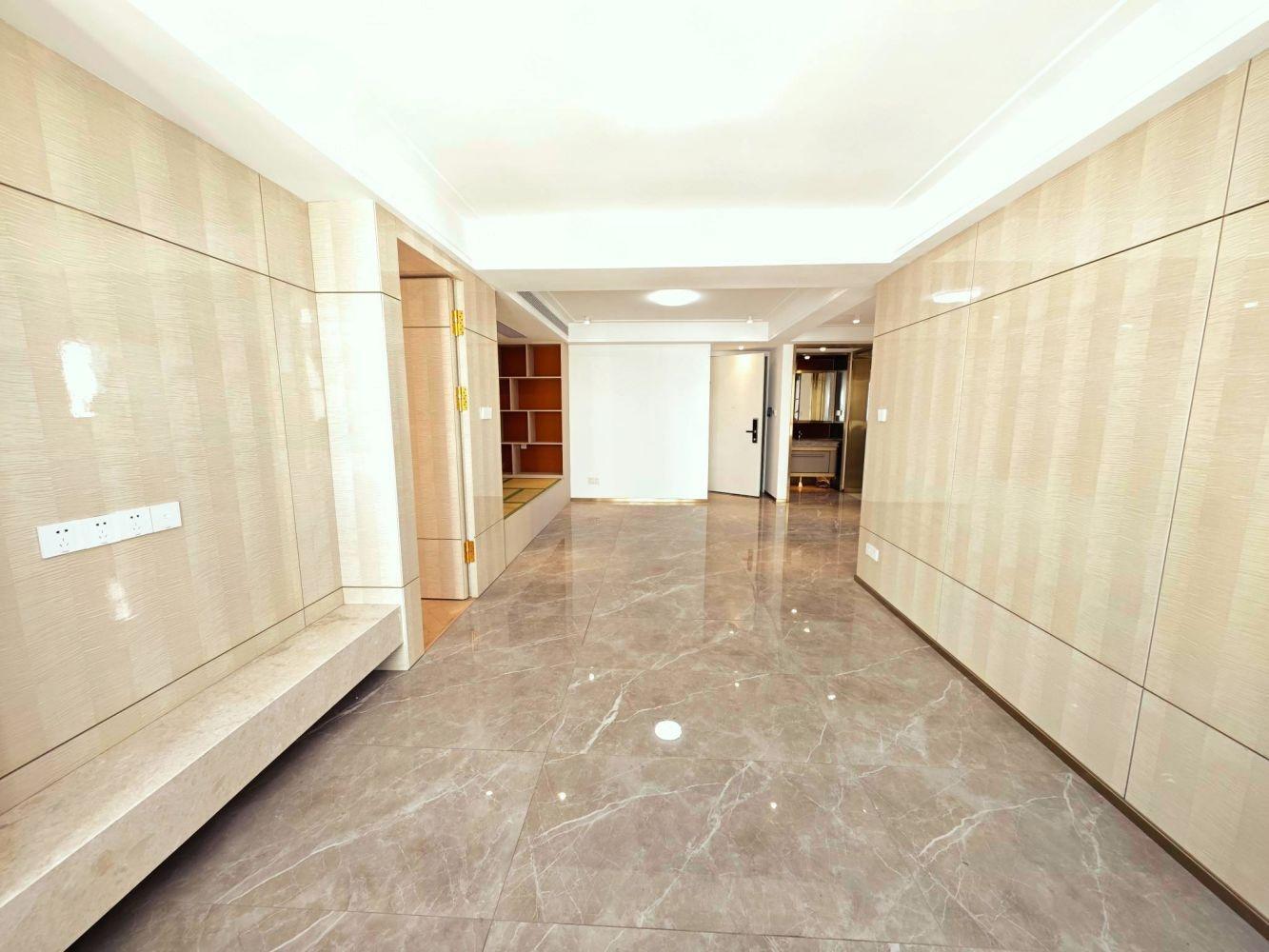 上海佩玛山丘二手房房源图片