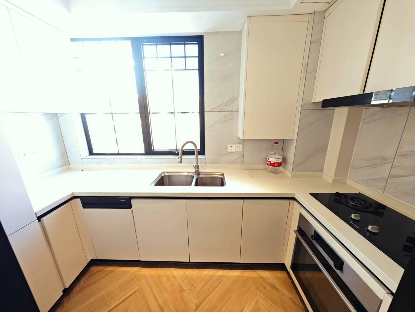 上海佩玛山丘二手房房源图片