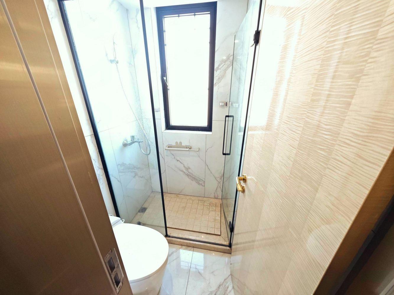 上海佩玛山丘二手房房源图片