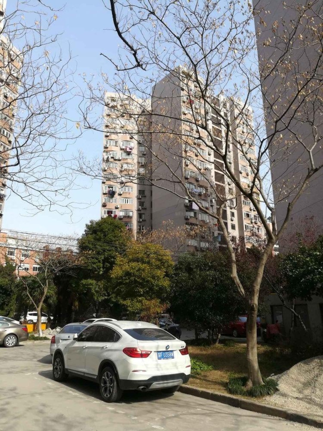 上海龙柏易居公寓二手房房源图片