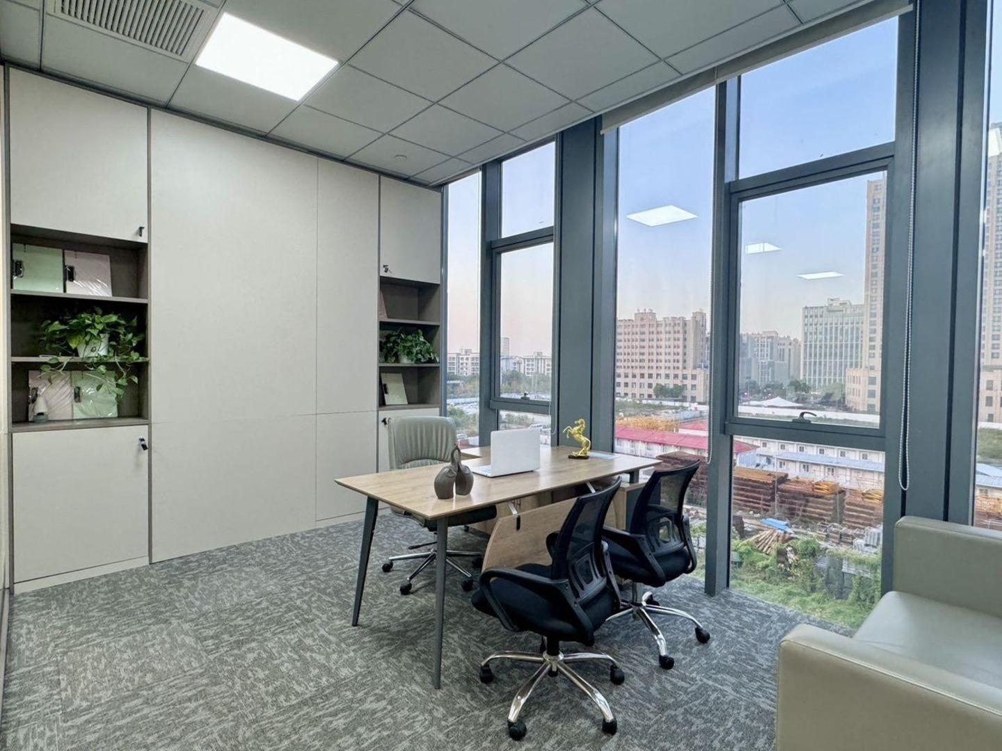 上海外高桥复旦科技园创新中心二手房房源图片