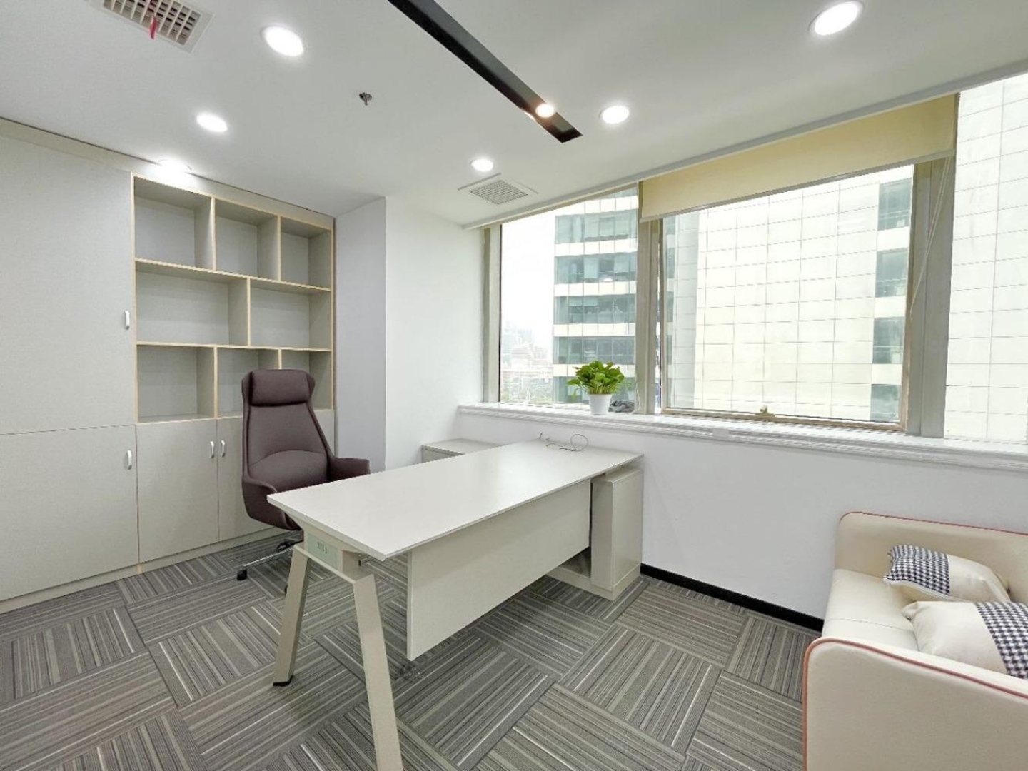 上海外高桥复旦科技园创新中心二手房房源图片