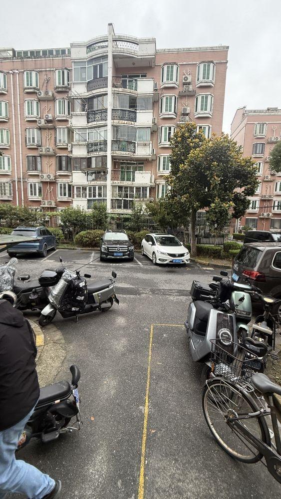 上海金榜世家(四期)二手房房源图片