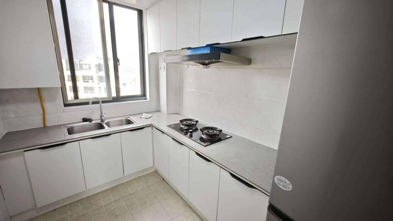 上海佘北家园茸达苑二手房房源图片