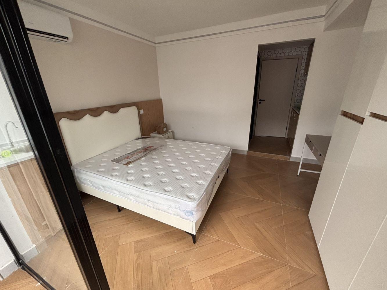 上海亭中小区二手房房源图片