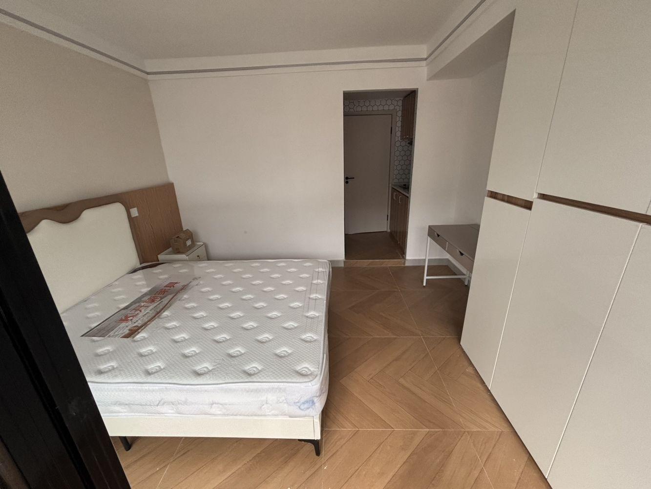 上海亭中小区二手房房源图片