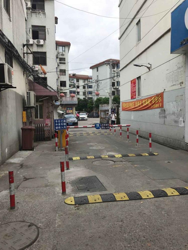 上海亭中小区二手房房源图片