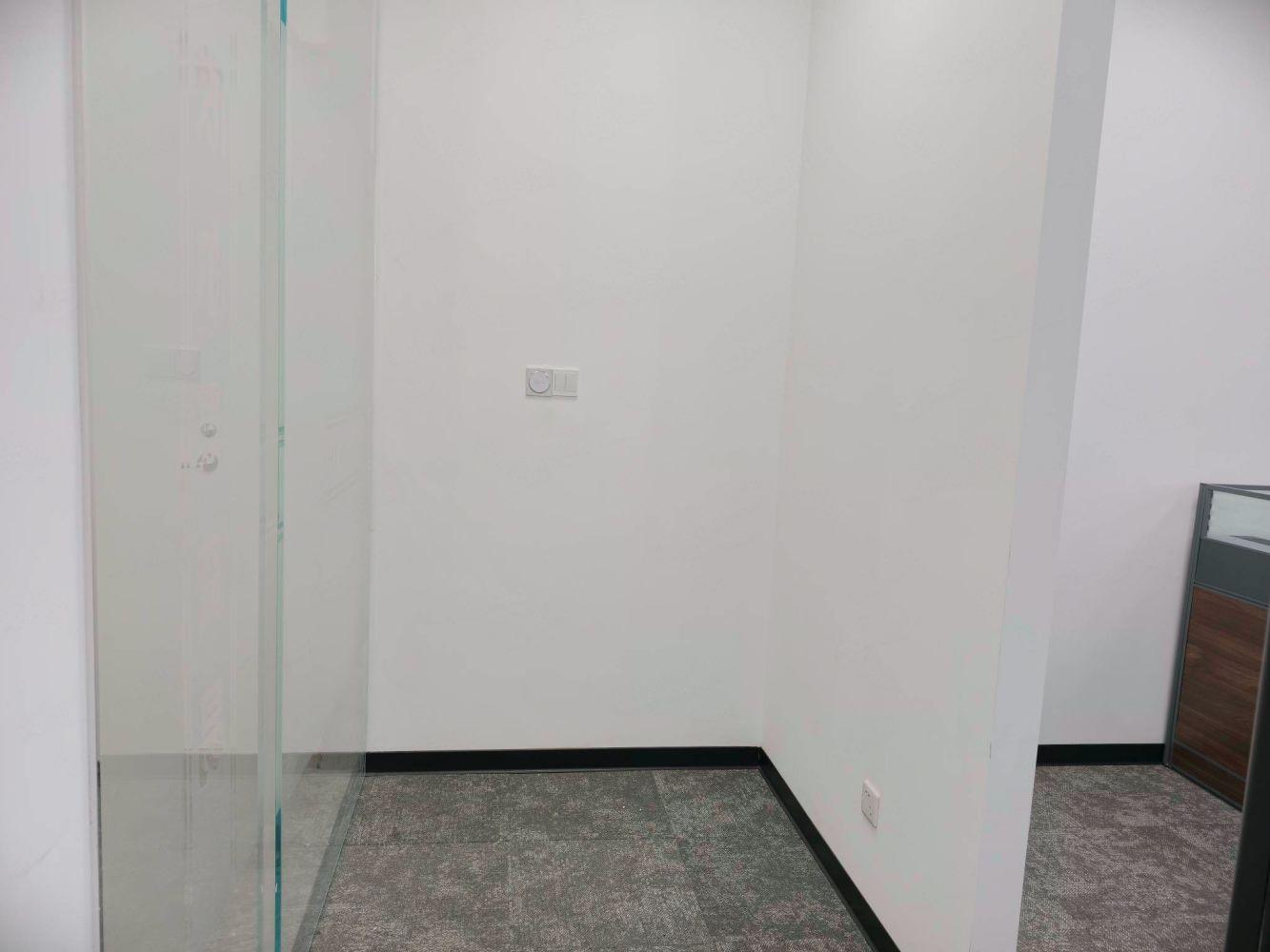 上海宝钢浦东国贸大厦二手房房源图片