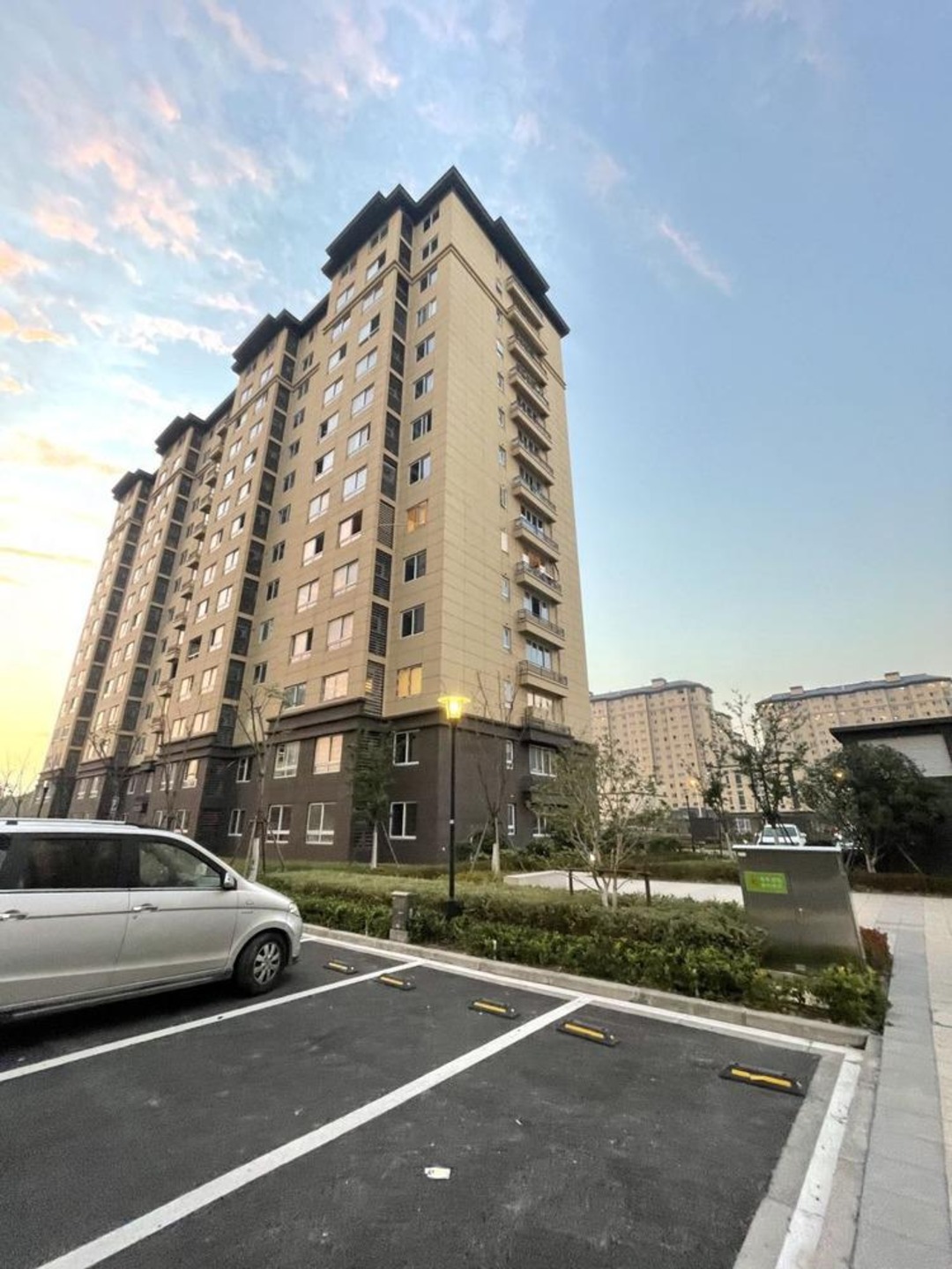 上海永德宝邸南区二手房房源图片