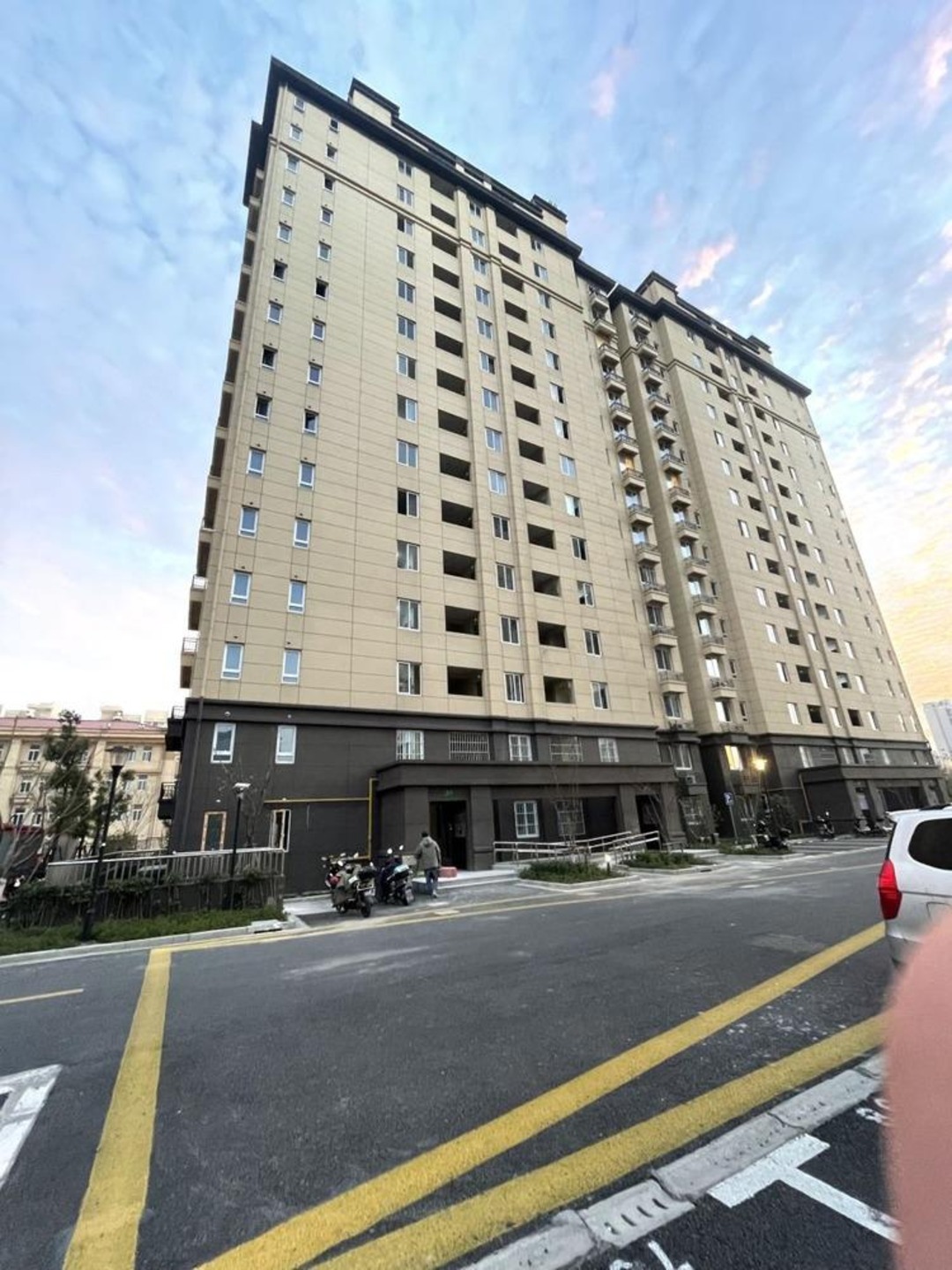 上海永德宝邸南区二手房房源图片