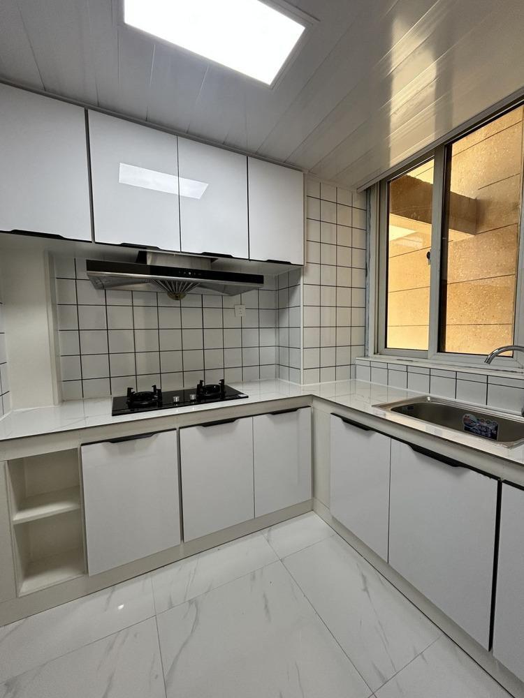 上海美罗家园润苑二手房房源图片