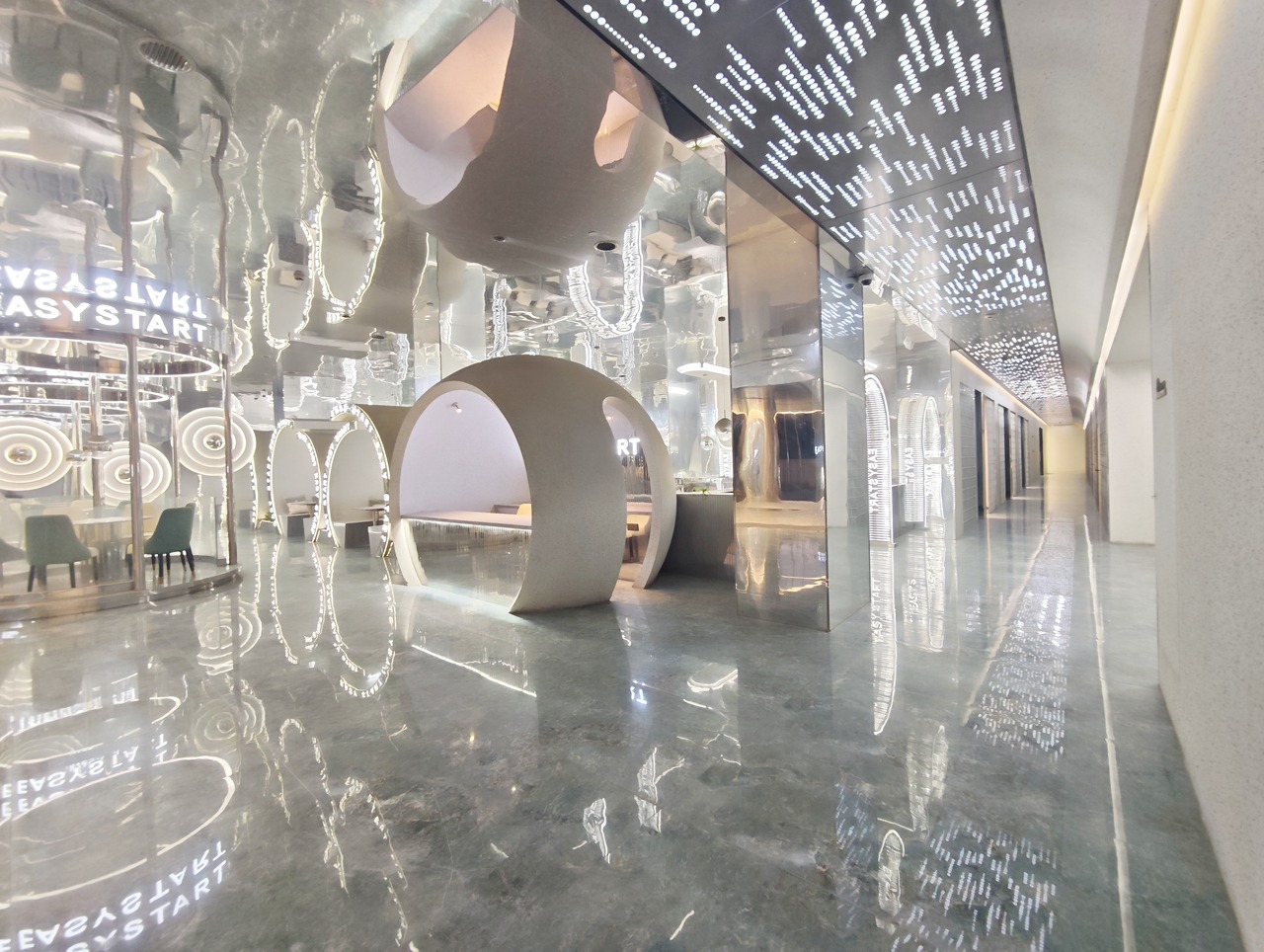 上海宝钢浦东国贸大厦二手房房源图片