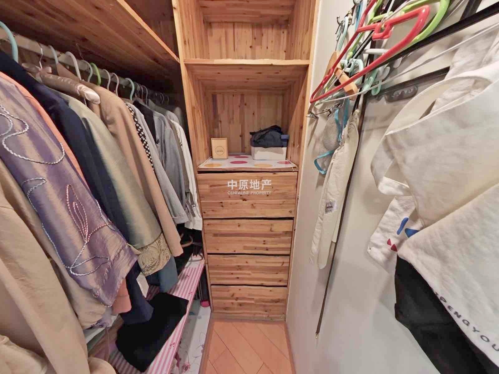 上海国际丽都城二手房房源图片