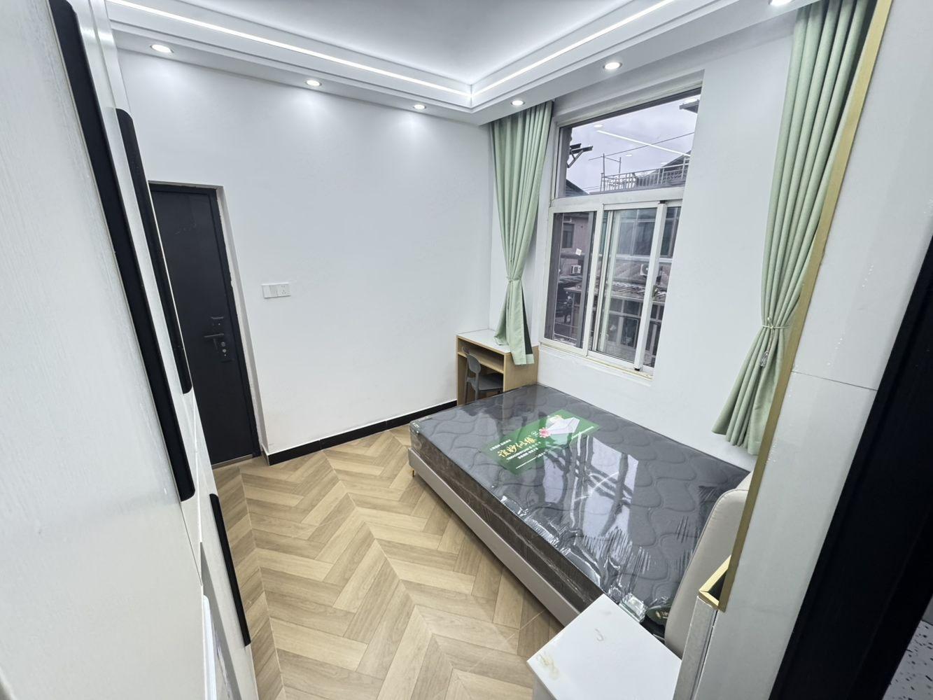 上海茵芳小区二手房房源图片