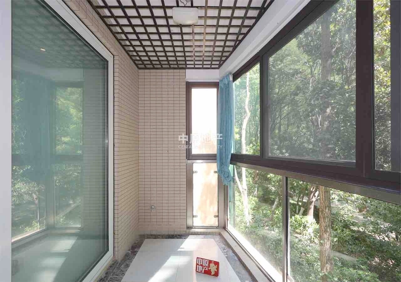 上海国际丽都城二手房房源图片