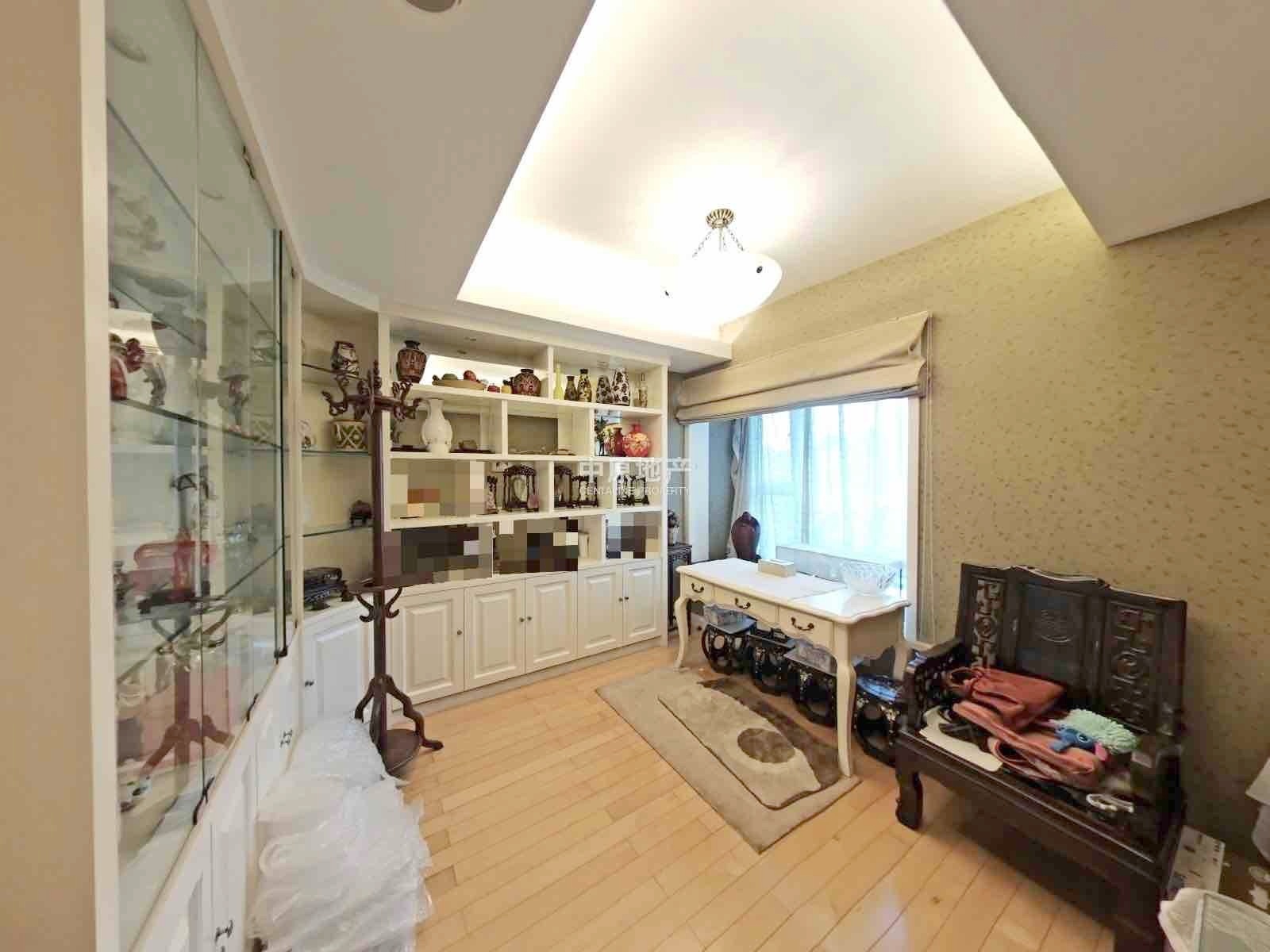 上海国际丽都城二手房房源图片