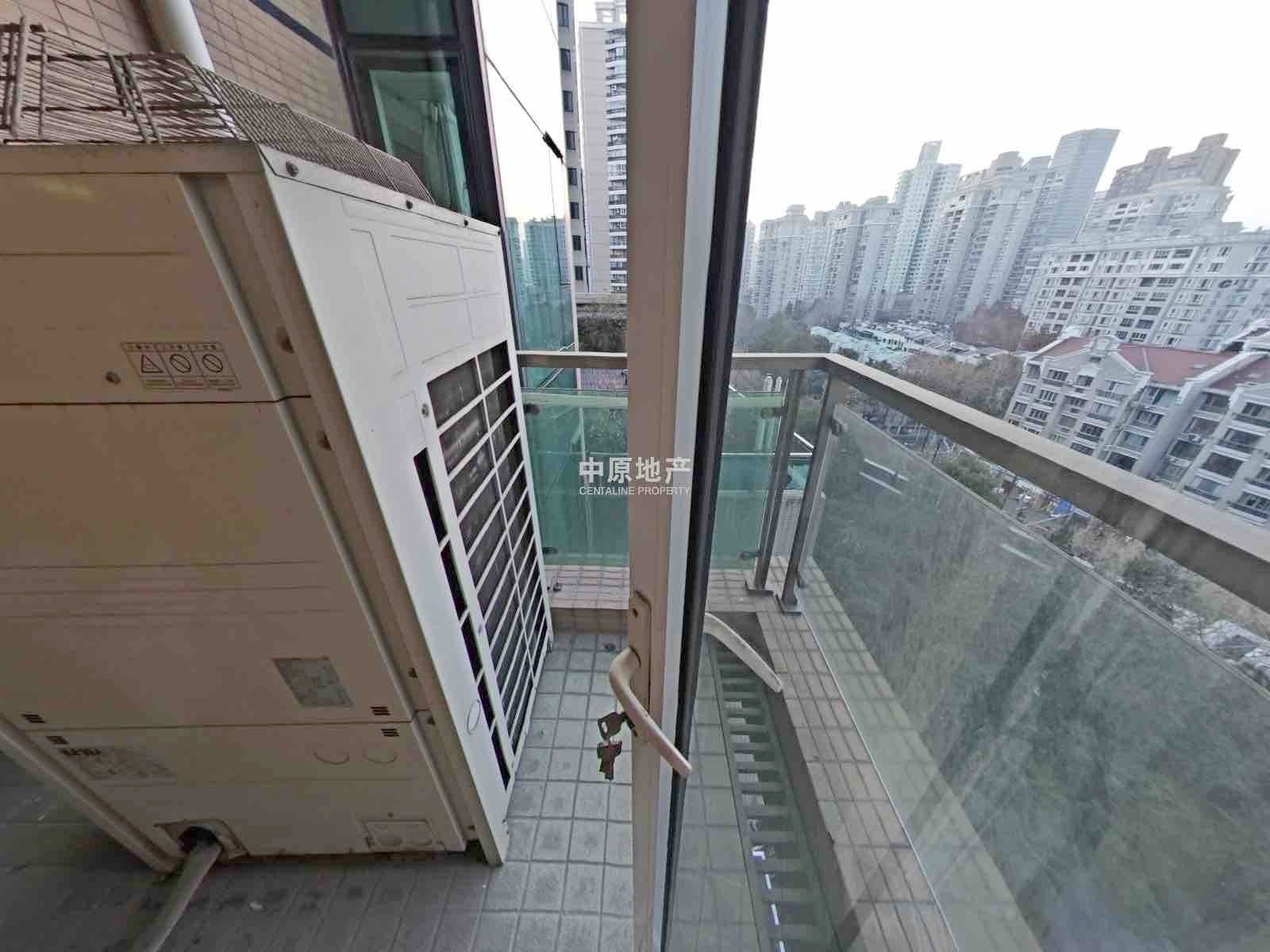 上海国际丽都城二手房房源图片