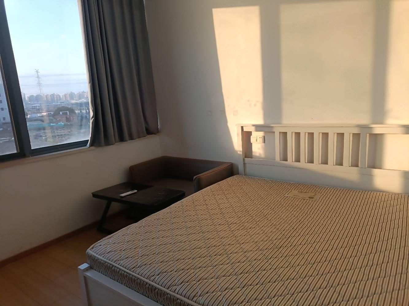 上海沪松公路3668号楼二手房房源图片