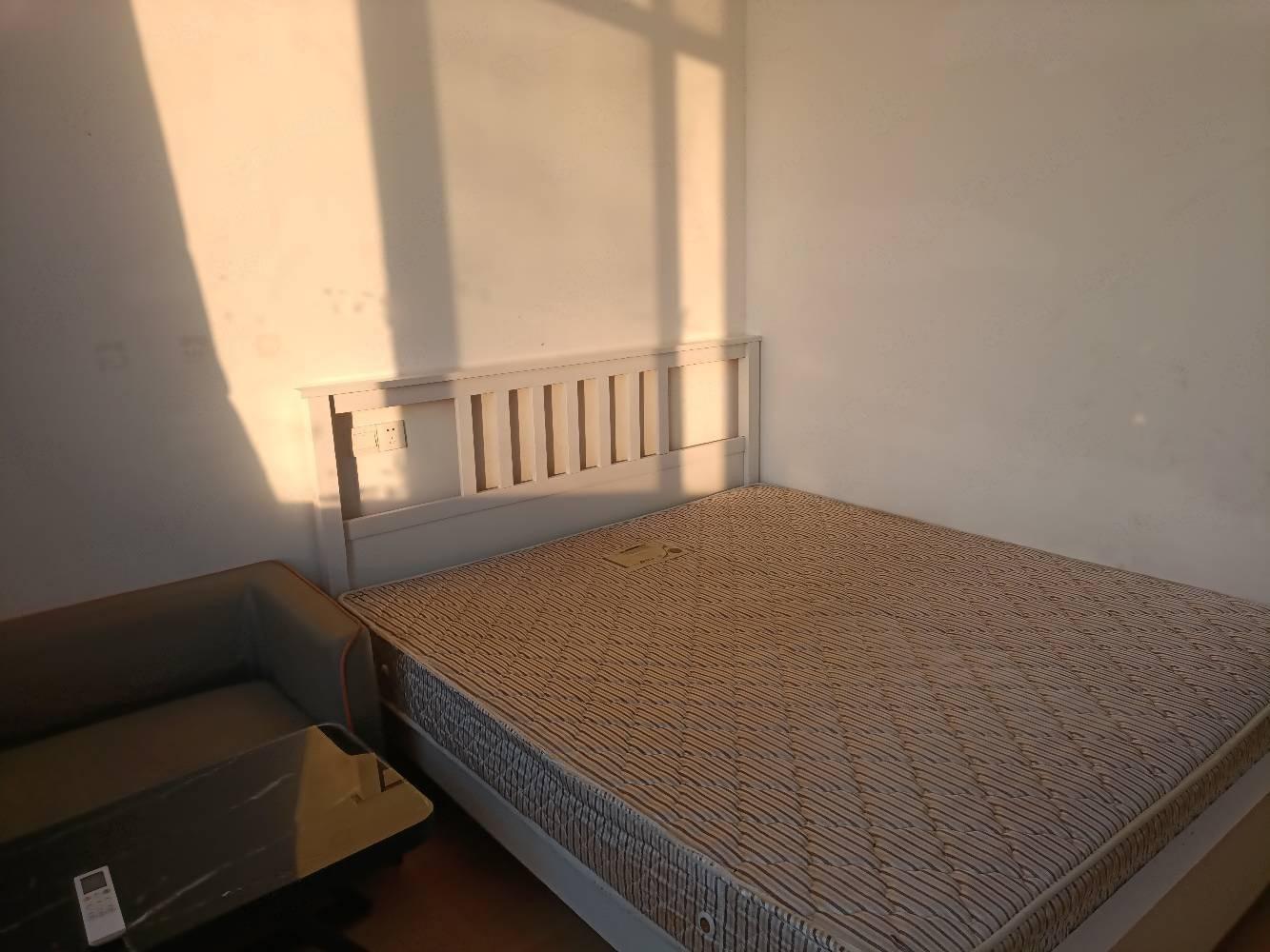 上海沪松公路3668号楼二手房房源图片