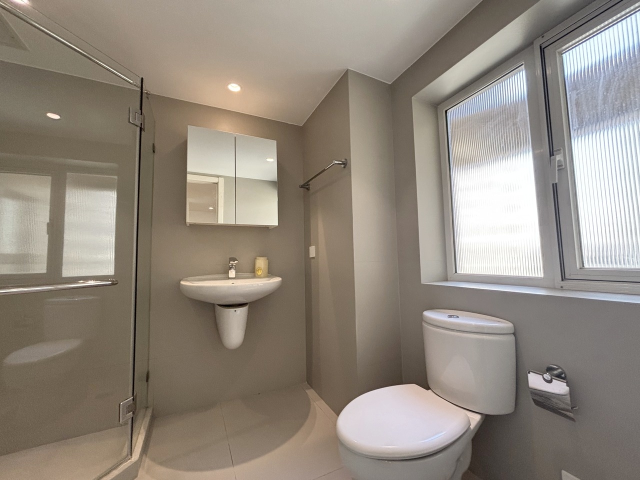 上海鸿艺豪苑二手房房源图片